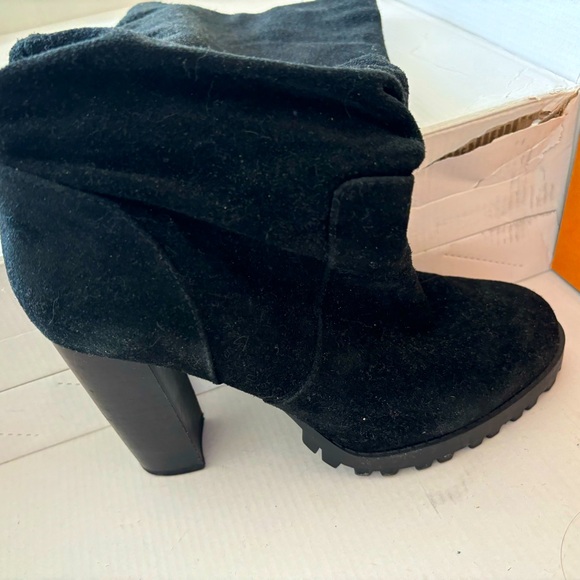 Aldo Knee length black velvet hooker Boots - Picture 15 of 16